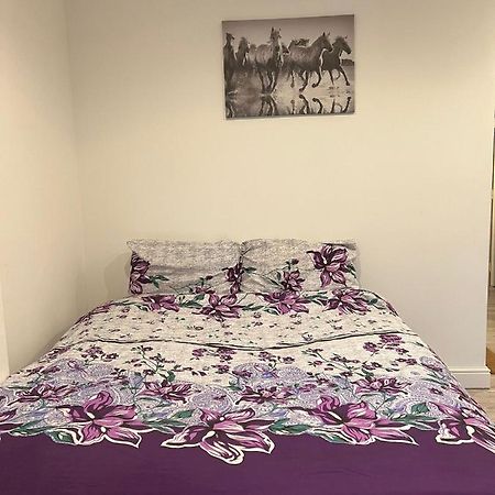 Modern Apartment In London Фінчлі Екстер'єр фото