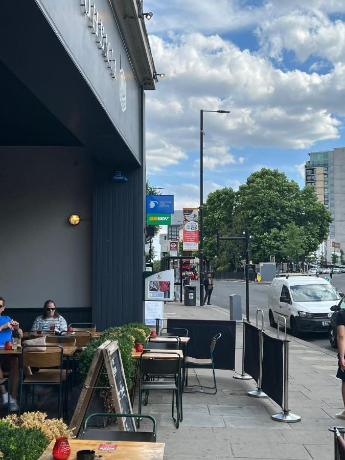 Modern Apartment In London Фінчлі Екстер'єр фото